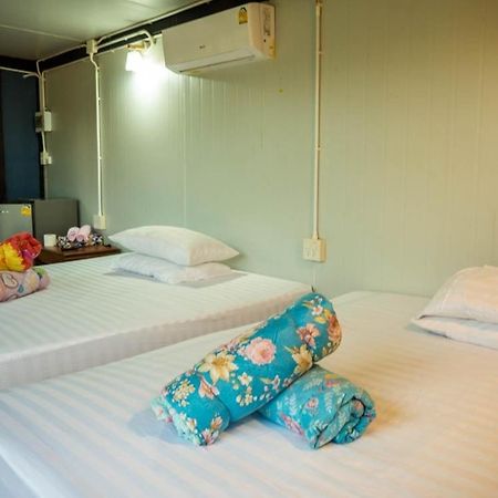 Beach Box Resort At Rimlay Rayong Ngoại thất bức ảnh