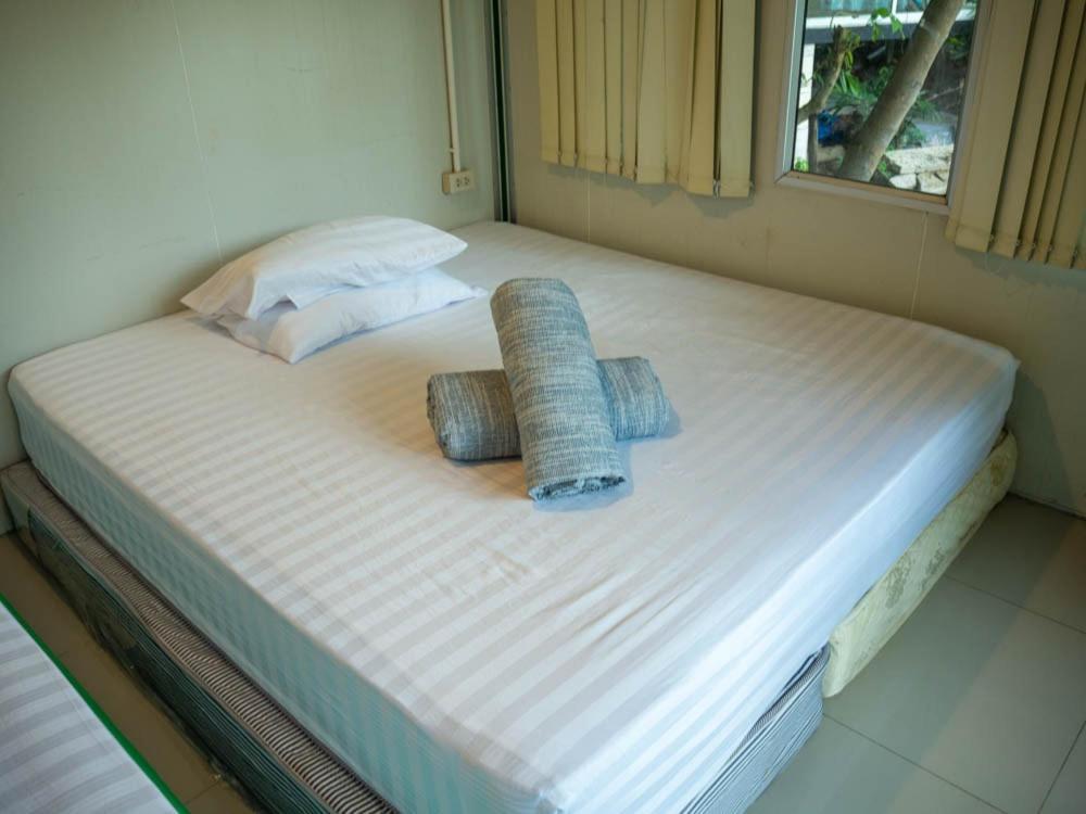 Beach Box Resort At Rimlay Rayong Ngoại thất bức ảnh