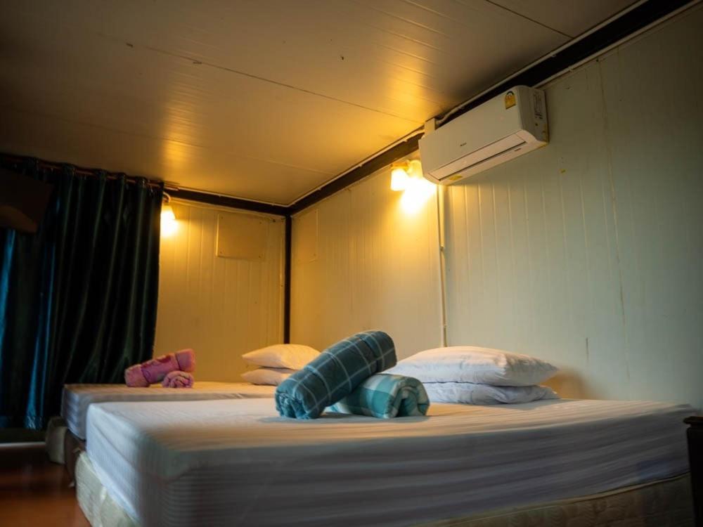 Beach Box Resort At Rimlay Rayong Ngoại thất bức ảnh