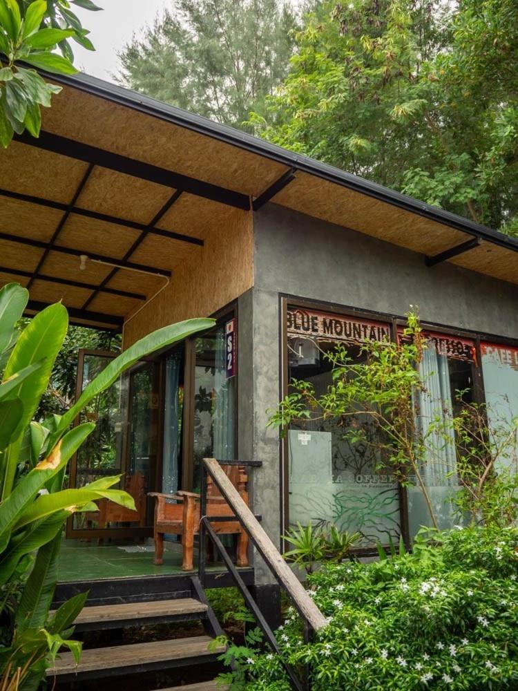 Beach Box Resort At Rimlay Rayong Ngoại thất bức ảnh