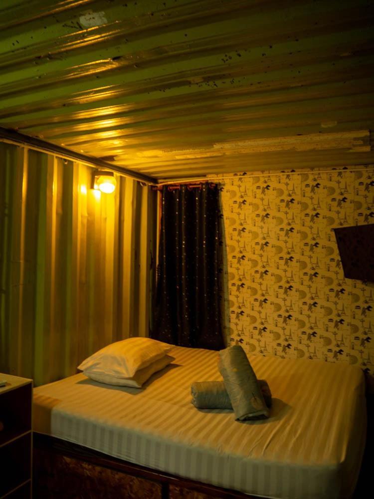 Beach Box Resort At Rimlay Rayong Ngoại thất bức ảnh