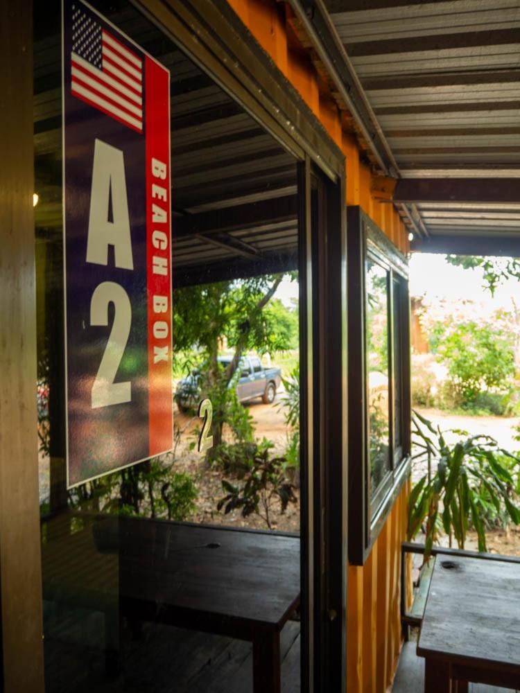 Beach Box Resort At Rimlay Rayong Ngoại thất bức ảnh